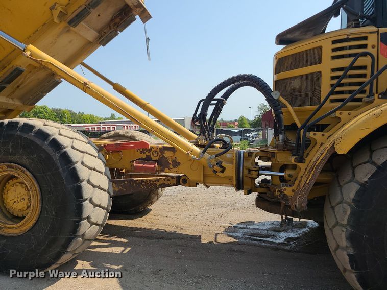 image for item DK4056 2007 Caterpillar 740  haul truck