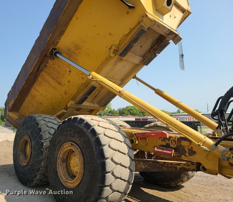 image for item DK4056 2007 Caterpillar 740  haul truck