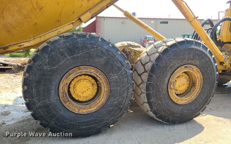 image for item DK4056 2007 Caterpillar 740  haul truck