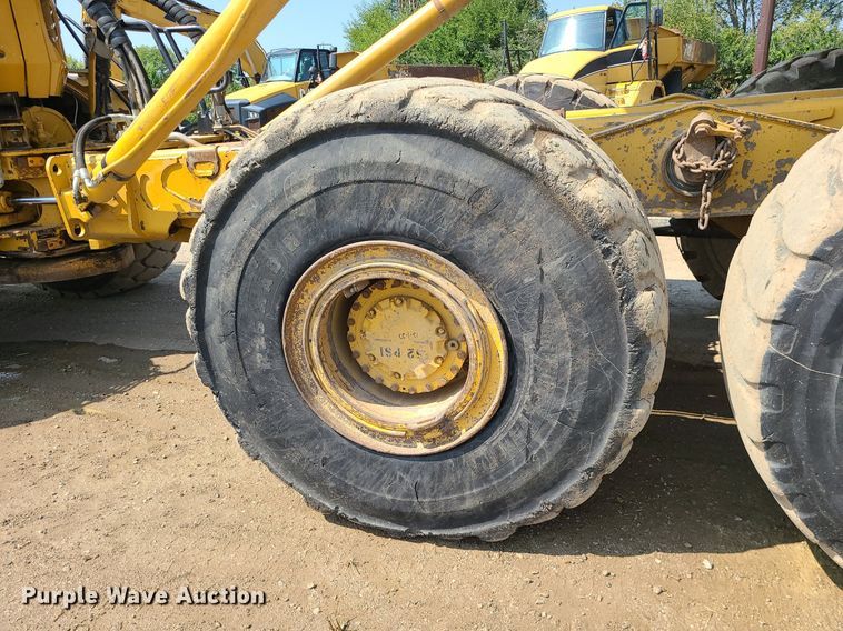 image for item DK4056 2007 Caterpillar 740  haul truck