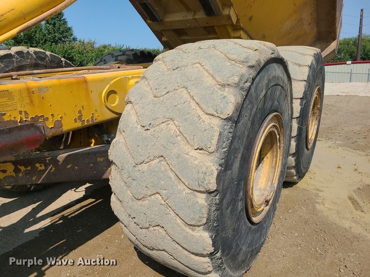 image for item DK4056 2007 Caterpillar 740  haul truck