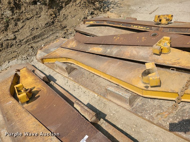 image for item DK4056 2007 Caterpillar 740  haul truck