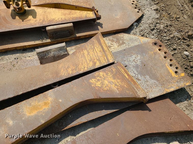 image for item DK4056 2007 Caterpillar 740  haul truck