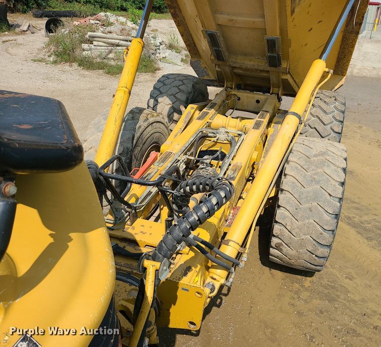 image for item DK4057 2006 Caterpillar 740  haul truck