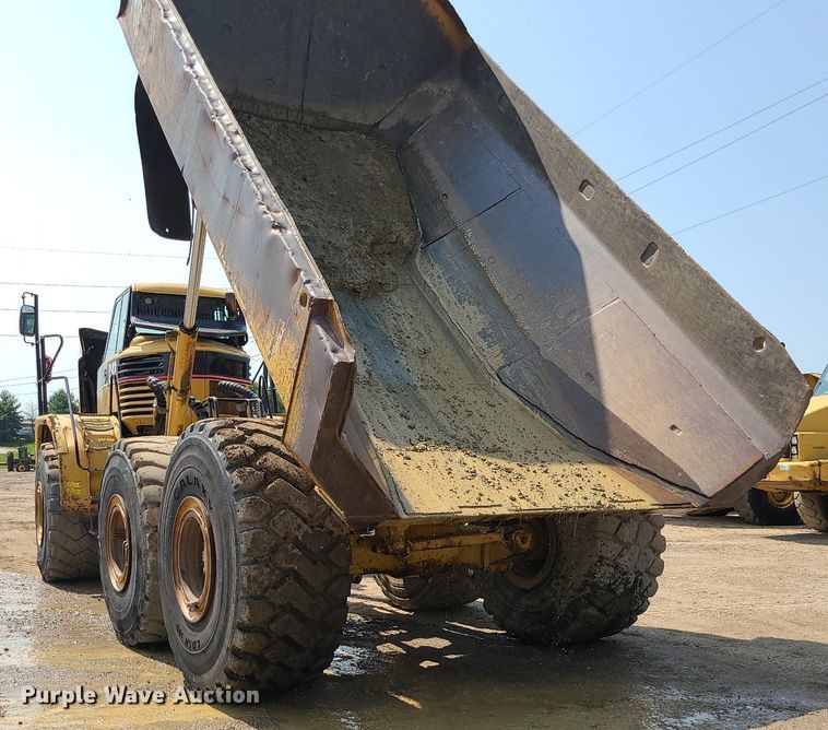 image for item DK4057 2006 Caterpillar 740  haul truck