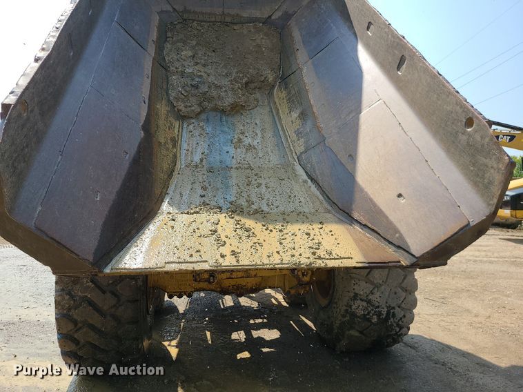 image for item DK4057 2006 Caterpillar 740  haul truck