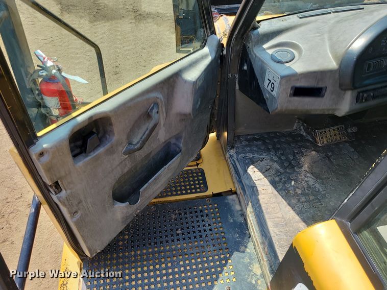 image for item DK4057 2006 Caterpillar 740  haul truck