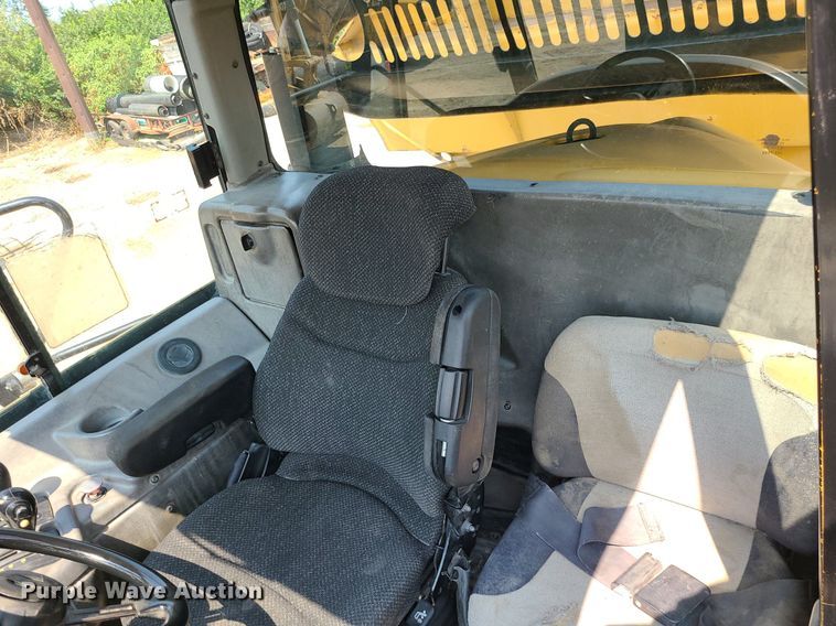 image for item DK4057 2006 Caterpillar 740  haul truck