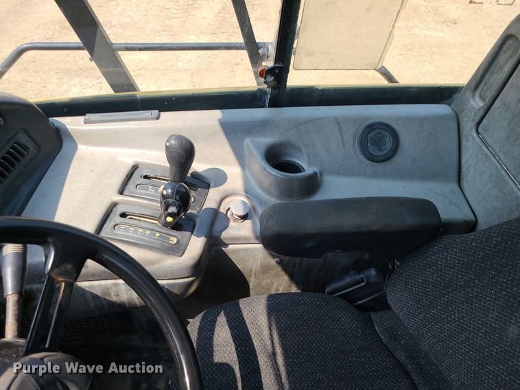 image for item DK4057 2006 Caterpillar 740  haul truck