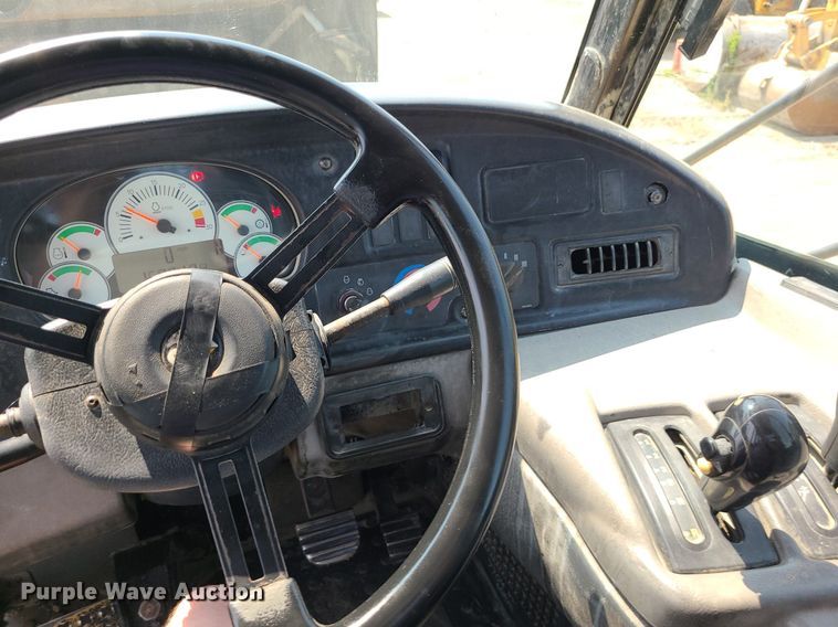 image for item DK4057 2006 Caterpillar 740  haul truck