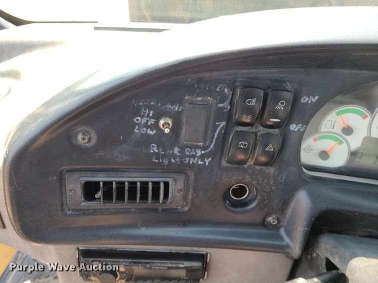 image for item DK4057 2006 Caterpillar 740  haul truck