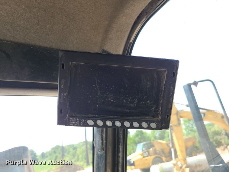 image for item DK4057 2006 Caterpillar 740  haul truck