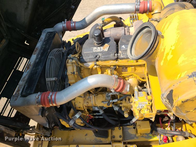 image for item DK4057 2006 Caterpillar 740  haul truck