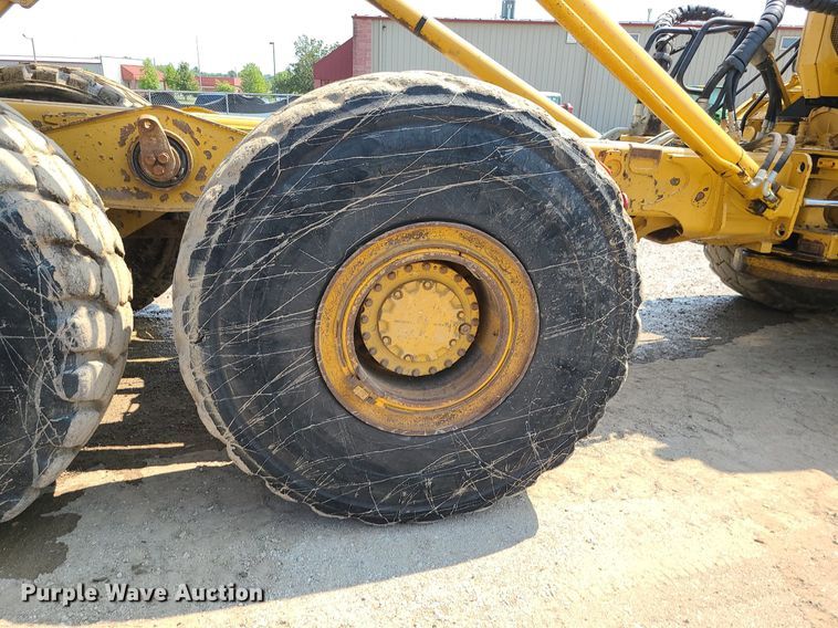 image for item DK4057 2006 Caterpillar 740  haul truck