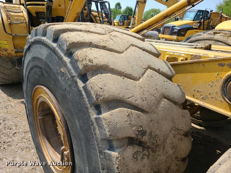 image for item DK4057 2006 Caterpillar 740  haul truck