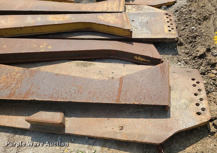 image for item DK4057 2006 Caterpillar 740  haul truck