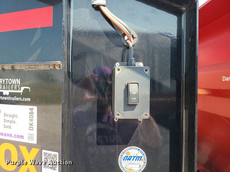 image for item DK4064 2022 Maxey  roll-off container trailer