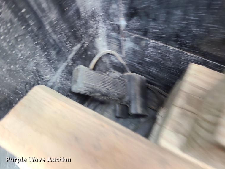 image for item DK4064 2022 Maxey  roll-off container trailer