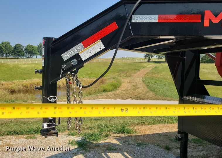 image for item DK4064 2022 Maxey  roll-off container trailer