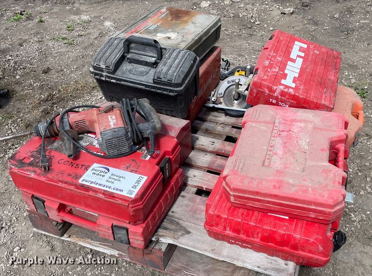 image for item DL3972 Tools