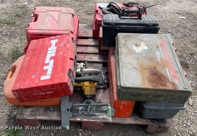 image for item DL3972 Tools