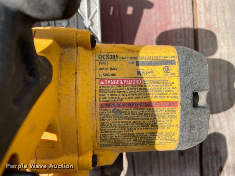 image for item DL3972 Tools