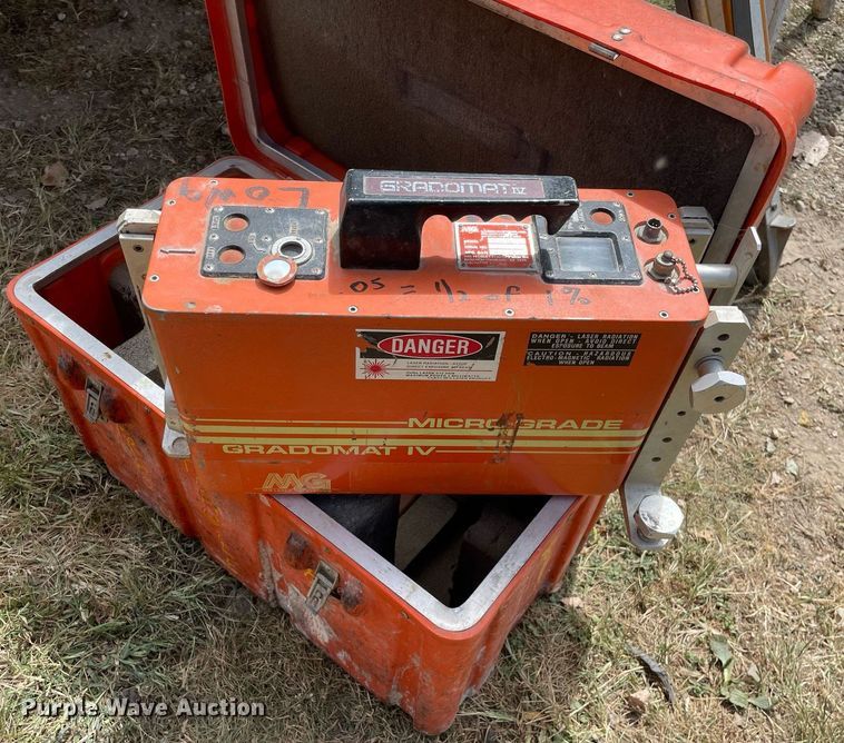 image for item DL3973 Surveying Equipment