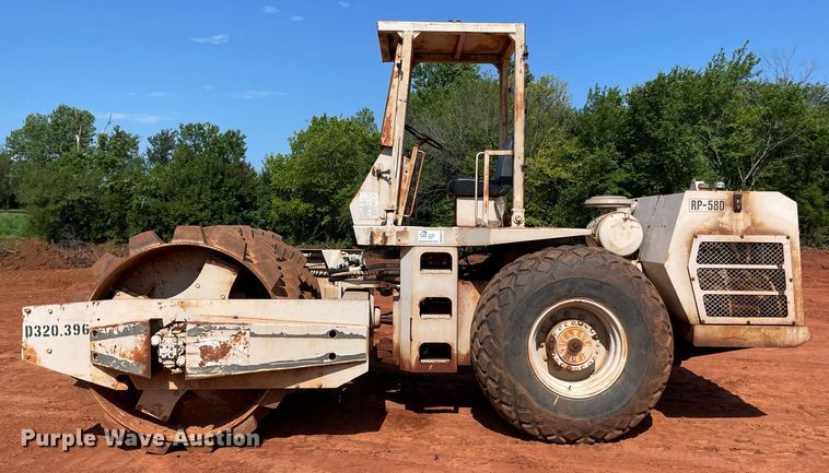 image for item DM0297 Tampo RP58D  single drum vibratory roller