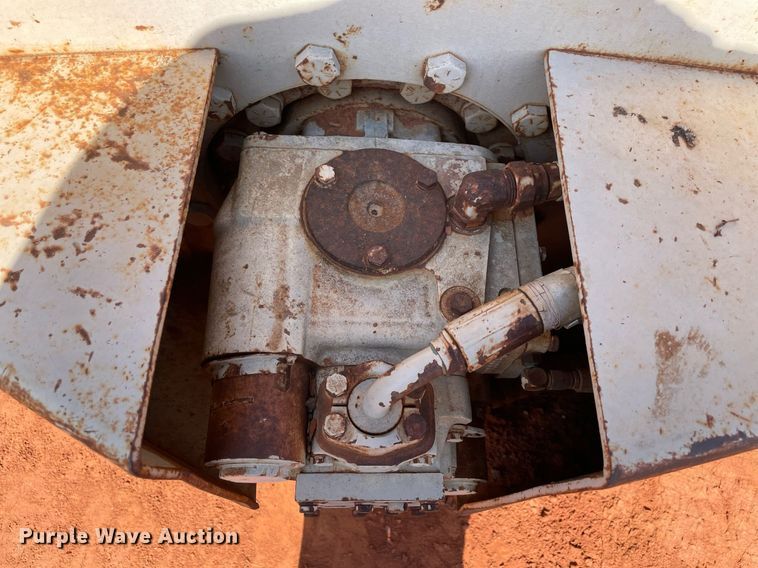 image for item DM0297 Tampo RP58D  single drum vibratory roller