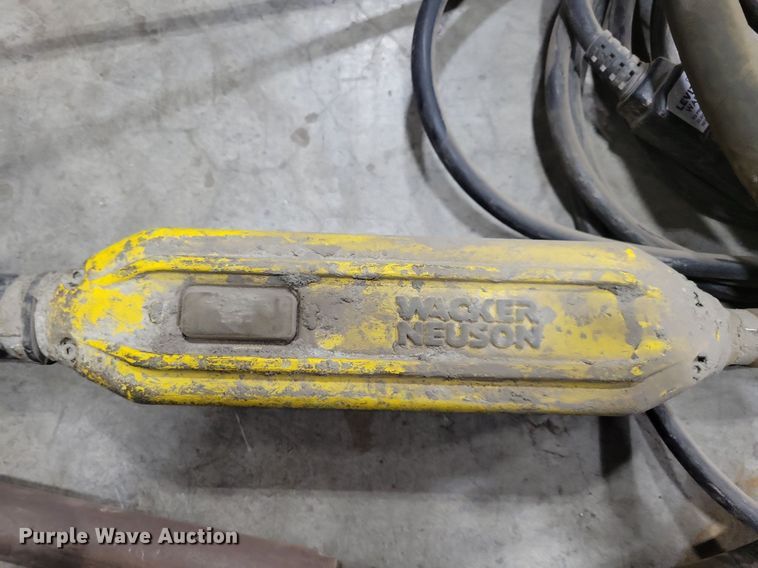 image for item DN4063 2012 Wacker Neuson IRFU-38  concrete vibrator