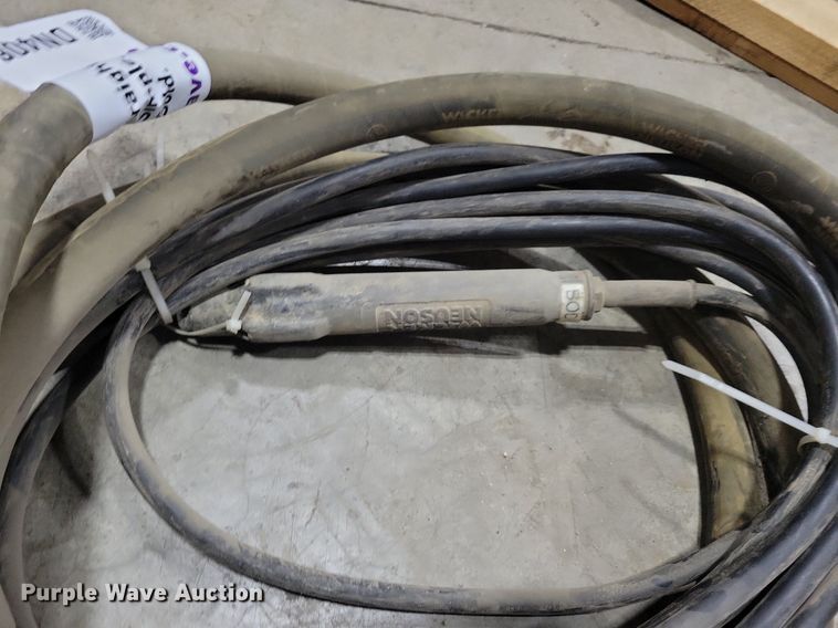 image for item DN4063 2012 Wacker Neuson IRFU-38  concrete vibrator