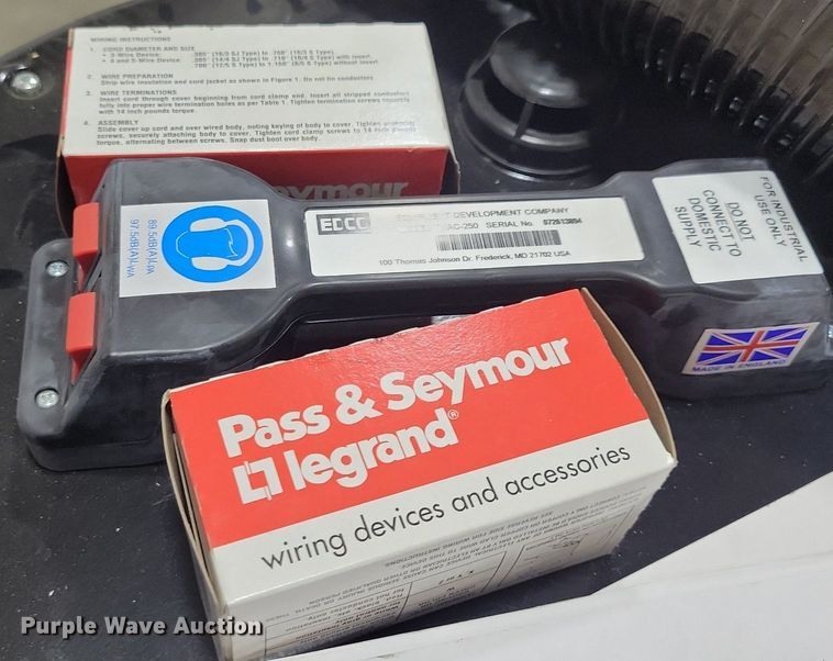 image for item DN4065 Edco  vacuum