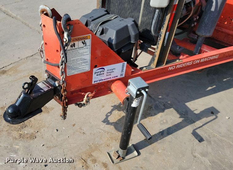 image for item DN4069 2009 Crafco EZ Pour 100 D  pothole patcher