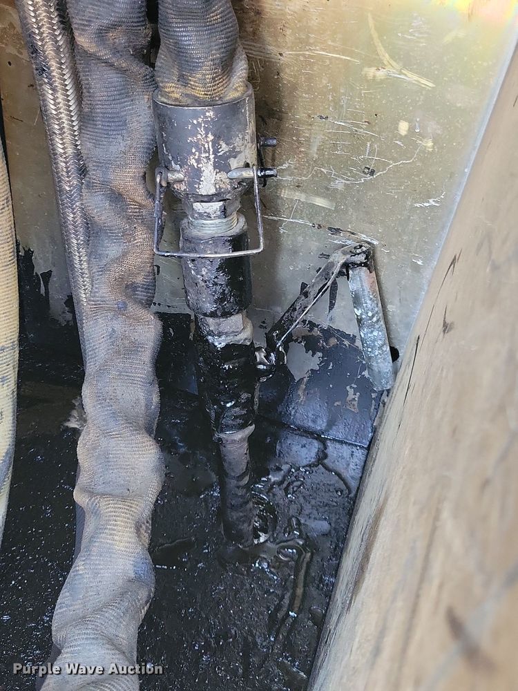 image for item DN4069 2009 Crafco EZ Pour 100 D  pothole patcher