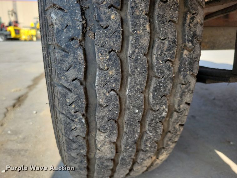 image for item DN4069 2009 Crafco EZ Pour 100 D  pothole patcher