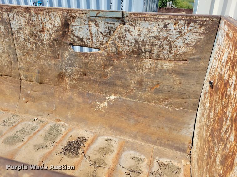 image for item DN4098 Roll-off dumpster