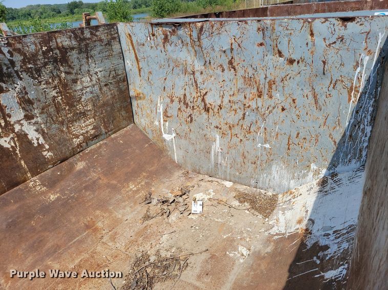 image for item DN4101 Roll-off dumpster