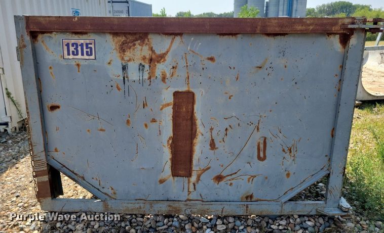 image for item DN4103 Roll-off dumpster