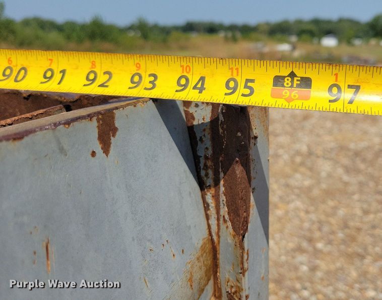 image for item DN4103 Roll-off dumpster