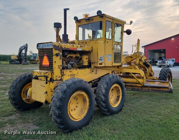 image for item DN4104 1969 BLH Austin-Western Super 300  rigid frame motor grader