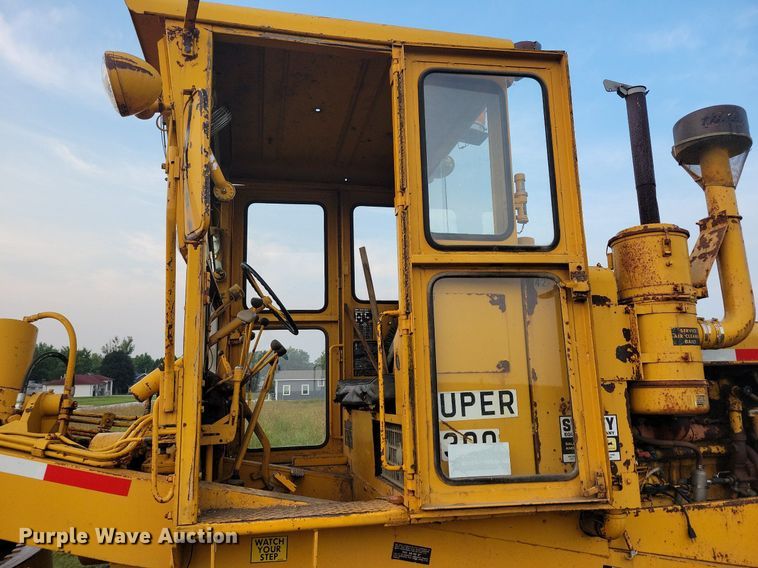 image for item DN4104 1969 BLH Austin-Western Super 300  rigid frame motor grader