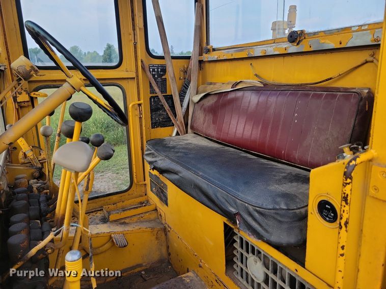 image for item DN4104 1969 BLH Austin-Western Super 300  rigid frame motor grader