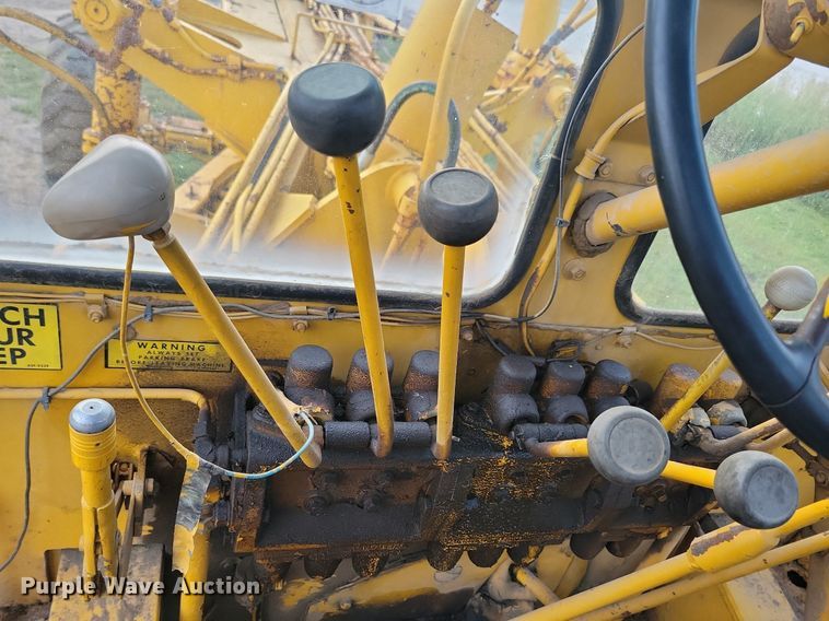 image for item DN4104 1969 BLH Austin-Western Super 300  rigid frame motor grader