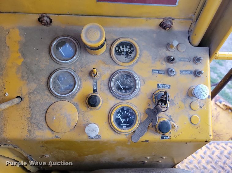 image for item DN4104 1969 BLH Austin-Western Super 300  rigid frame motor grader