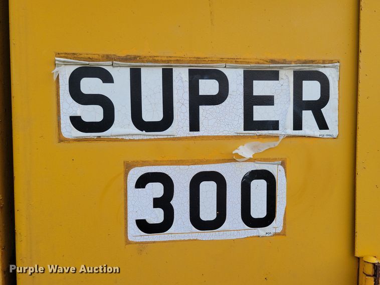 image for item DN4104 1969 BLH Austin-Western Super 300  rigid frame motor grader