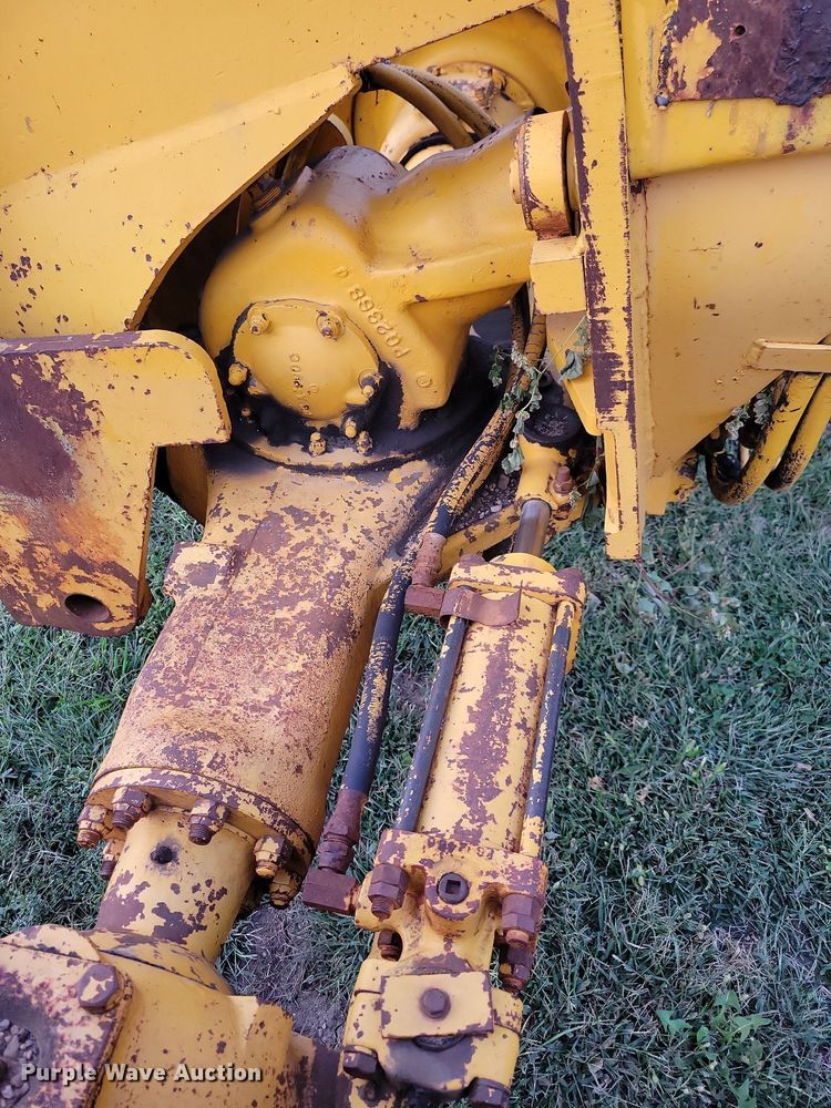 image for item DN4104 1969 BLH Austin-Western Super 300  rigid frame motor grader