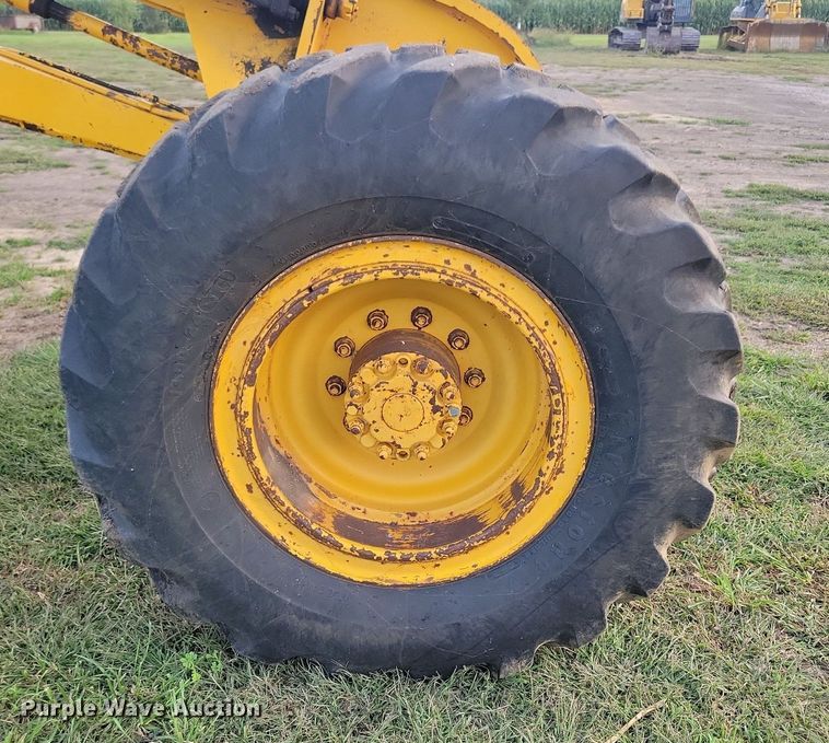 image for item DN4104 1969 BLH Austin-Western Super 300  rigid frame motor grader