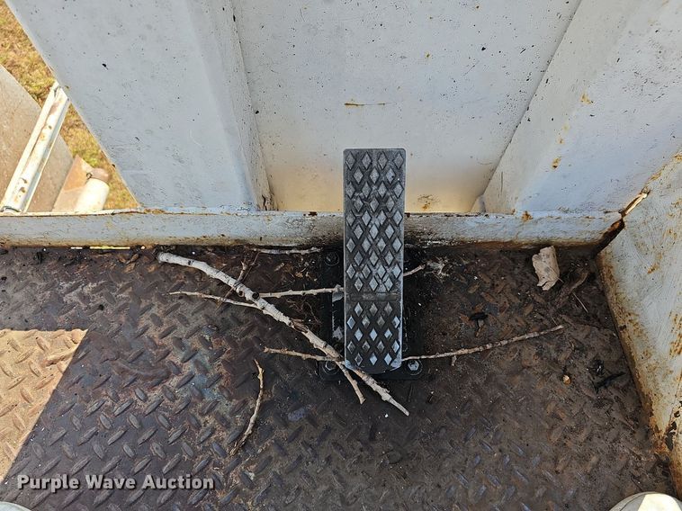 image for item DN8596 Roadtec TR75  trench compactor