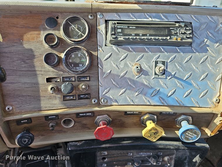 image for item DN8597 1979 Mack  water truck