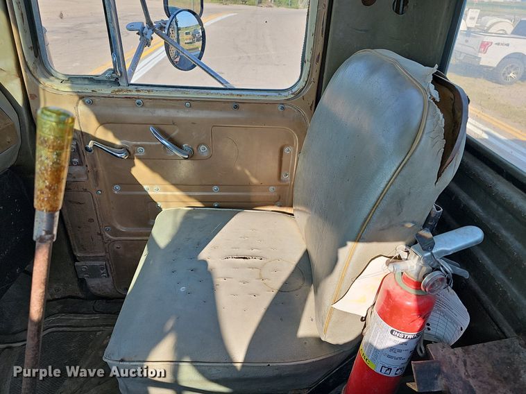 image for item DN8597 1979 Mack  water truck